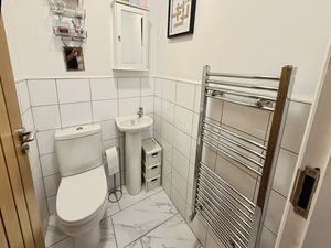 Photo 6- click for photo gallery